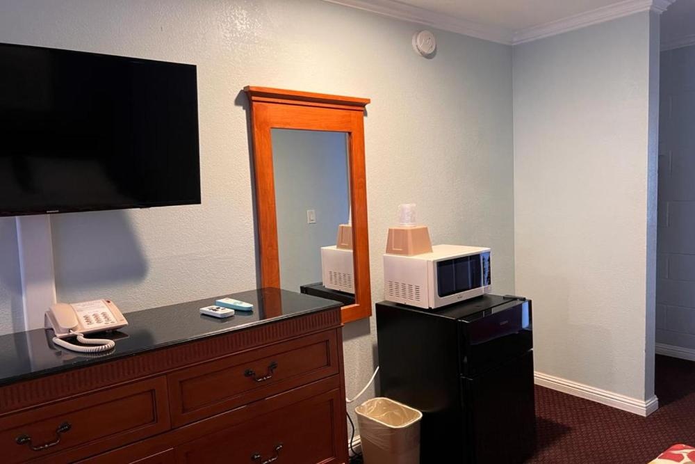 The Islander Motel Santa Cruz