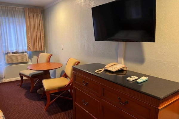 The Islander Motel Santa Cruz image 9