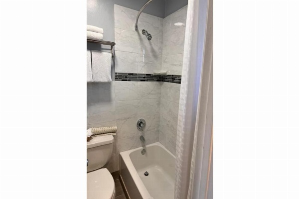 The Islander Motel Santa Cruz image 21